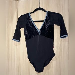 Yumiko Leotard - Alicia Half Sleeve in Large